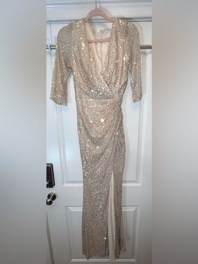Mac Duggal Ieena Gold Sequined Gown. NWT. Sz: 4. Retail: $398. Asking: $299